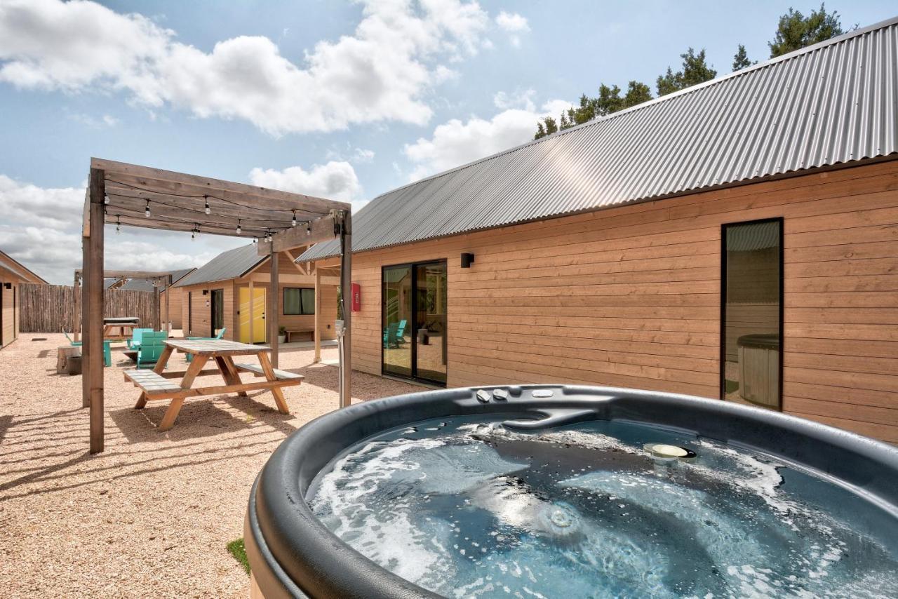 Lucky Arrow Retreat Hotell Dripping Springs Eksteriør bilde