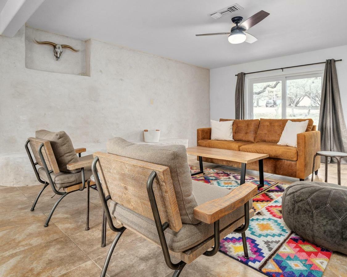Lucky Arrow Retreat Hotell Dripping Springs Eksteriør bilde